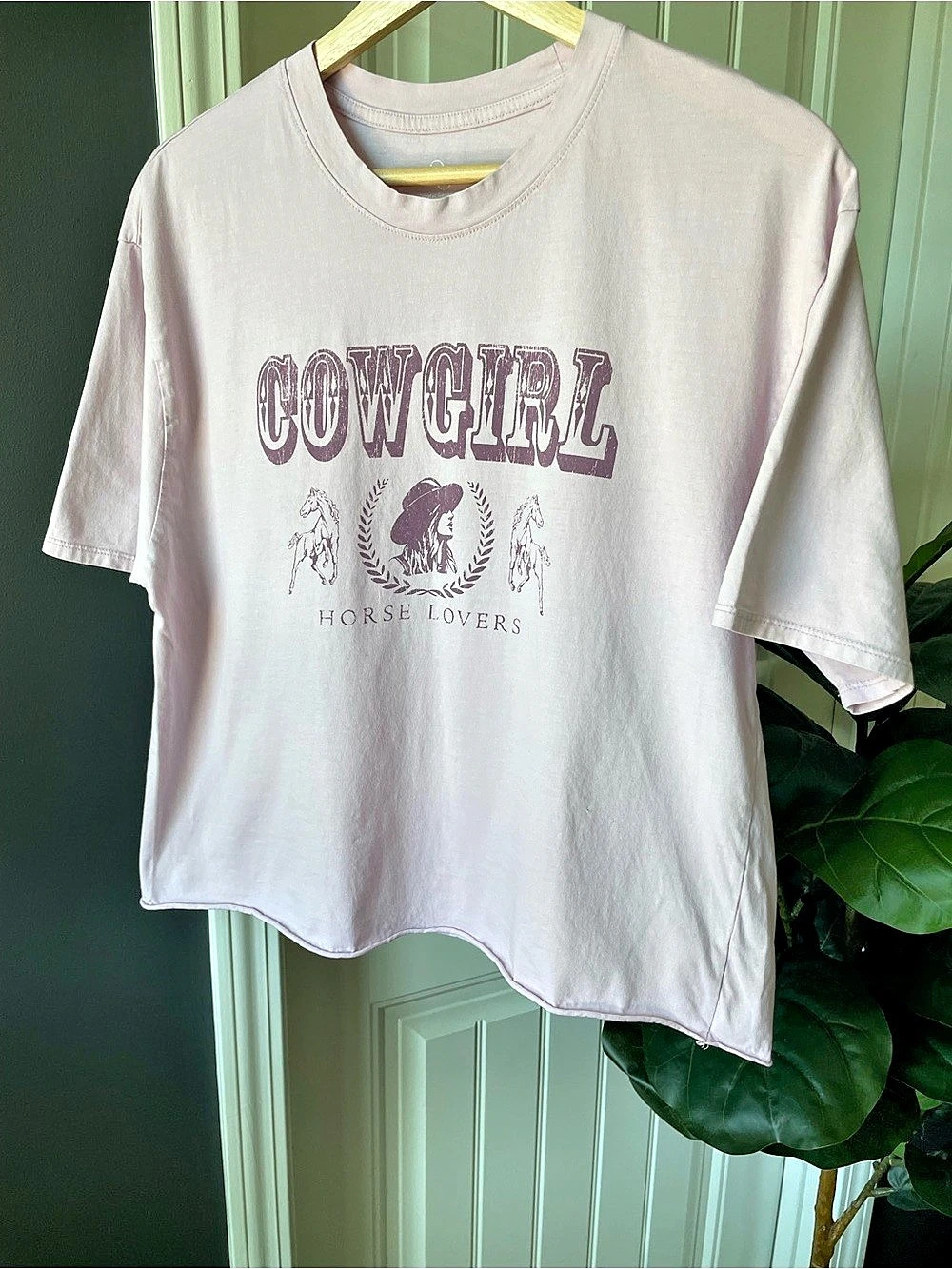 Organic Generation Cowgirl Horse Lovers Cropped Tee Purple Vintage Distressed L